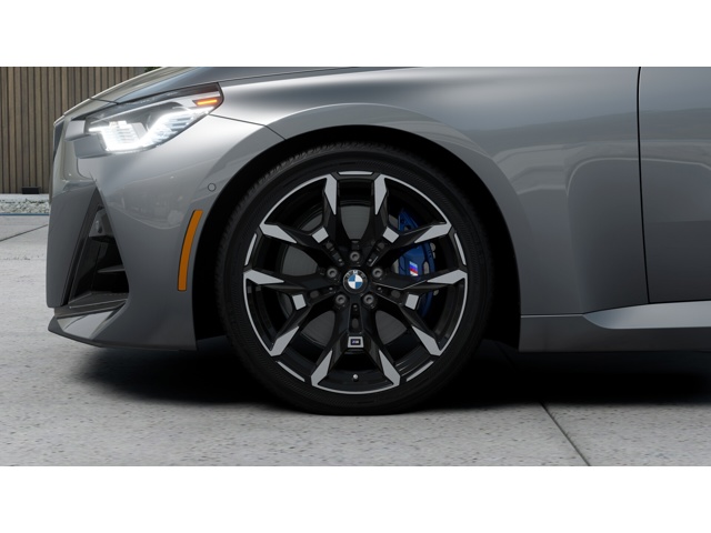 2026 BMW 2 Series M240i - Photo 7