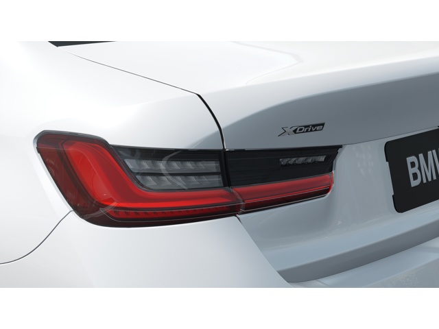 New 2026 Mineral White Metallic BMW 330i image 8