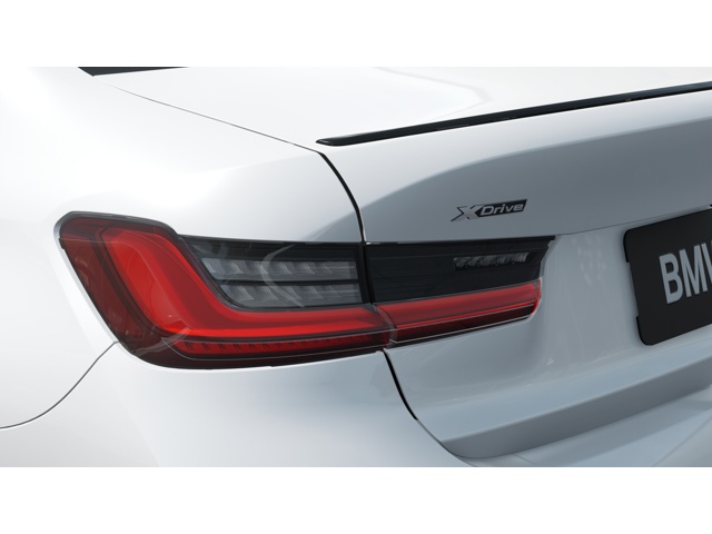 New 2026 Mineral White Metallic BMW 330i NA xDrive image 8