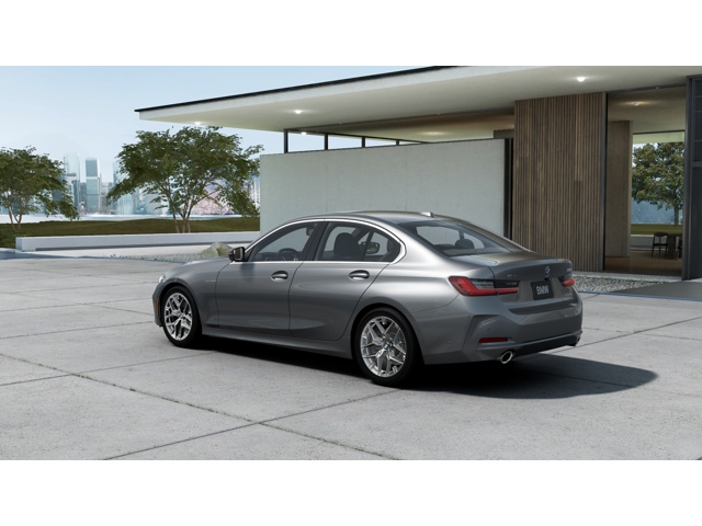 2025 Bmw 330i 330i xDrive photo 2