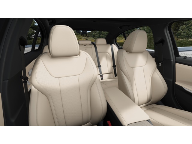 2026 BMW 3 Series 330i - Photo 11