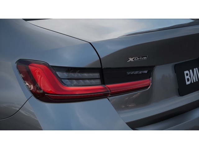 2026 BMW 3 Series 330i - Photo 8