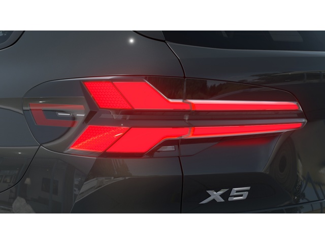 New 2026 Dravit Grey Metallic BMW sDrive40i image 8