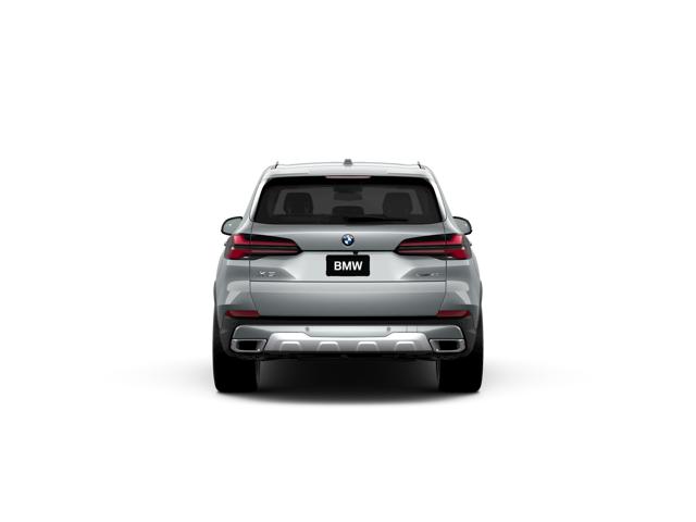 New 2026 Skyscraper Grey Metallic BMW sDrive40i image 5
