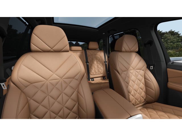 New 2026 Brooklyn Grey Metallic BMW sDrive40i image 11