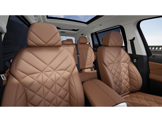 2027 BMW X7 40i - Photo 11