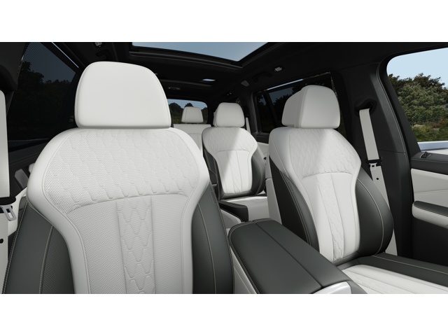New 2027 Frozen Pure Grey Metallic BMW xDrive40i image 11