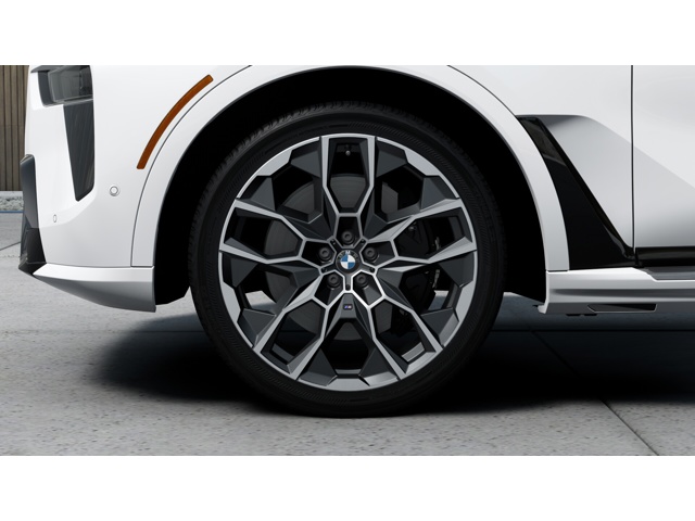 New 2027 Mineral White Metallic BMW  image 7