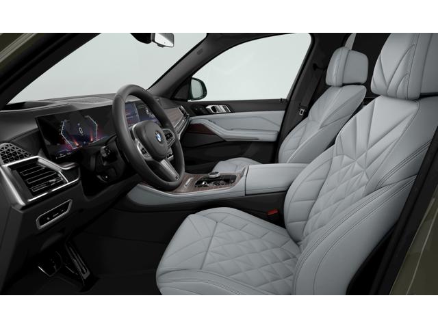 New 2026 Manhattan Green Metallic BMW xDrive40i image 6