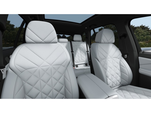 New 2026 Skyscraper Grey Metallic BMW xDrive40i image 11