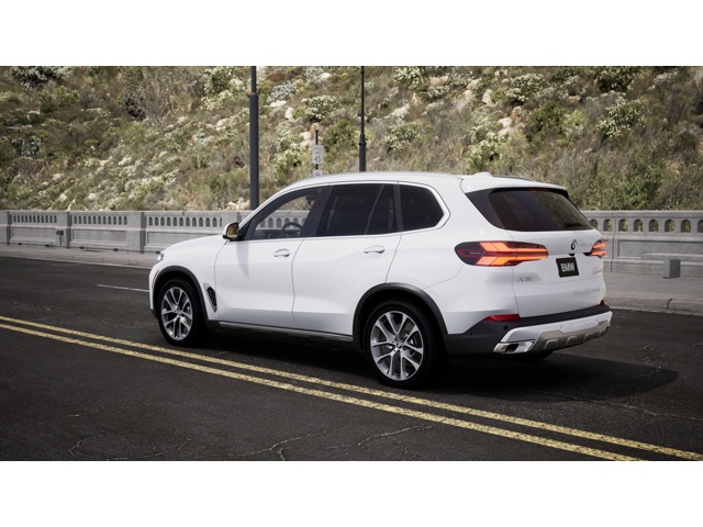 2026 BMW X5 40i - Photo 2