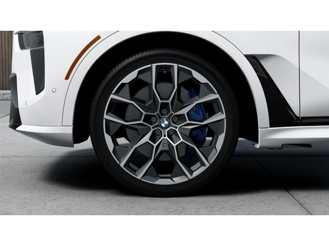 New 2027 Mineral White Metallic BMW M60i image 7