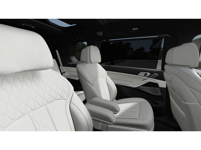 2026 Bmw X7 M60i photo 12