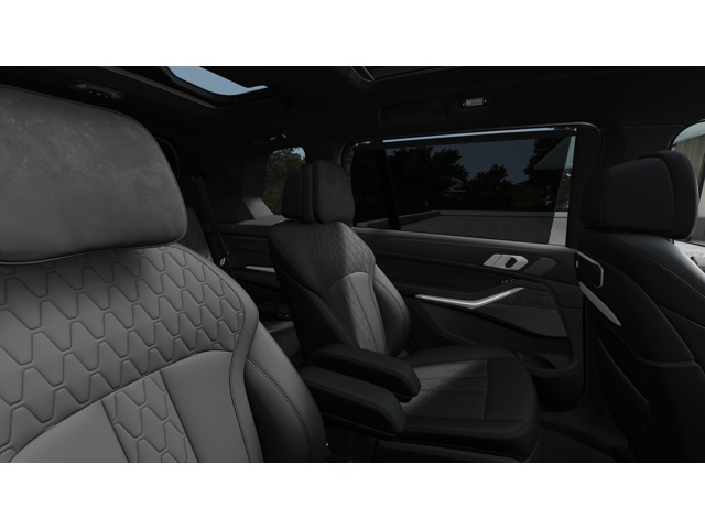2026 Bmw X7 M60i photo 12