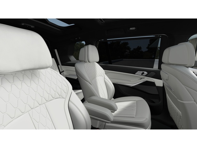 2026 Bmw X7 M60i photo 12