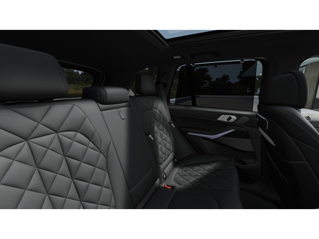 New 2026 Skyscraper Grey Metallic BMW M60i image 12