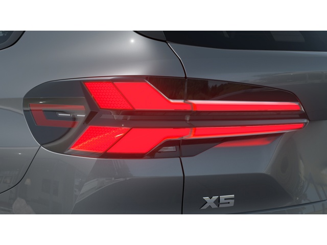 New 2026 Skyscraper Grey Metallic BMW M60i image 8
