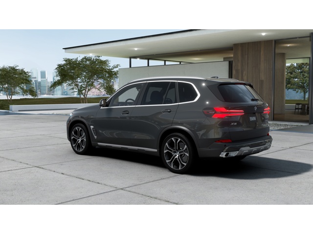 New 2026 Dravit Grey Metallic BMW xDrive50e image 2