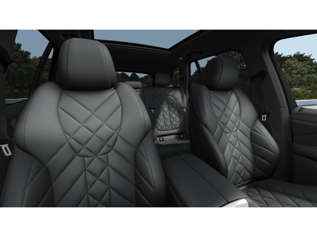 New 2026 Black Sapphire Metallic BMW xDrive50e image 11