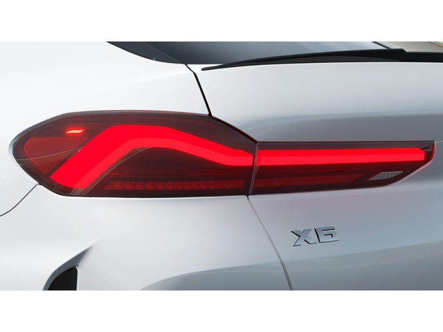 New 2027 Mineral White Metallic BMW M60i image 8