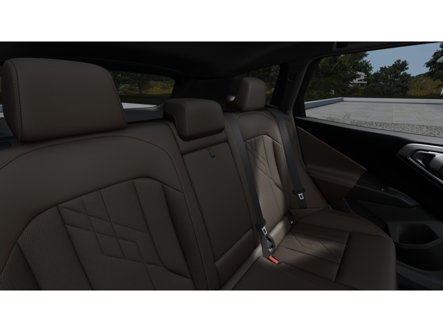 New 2026 Mineral White Metallic BMW 30 xDrive image 12