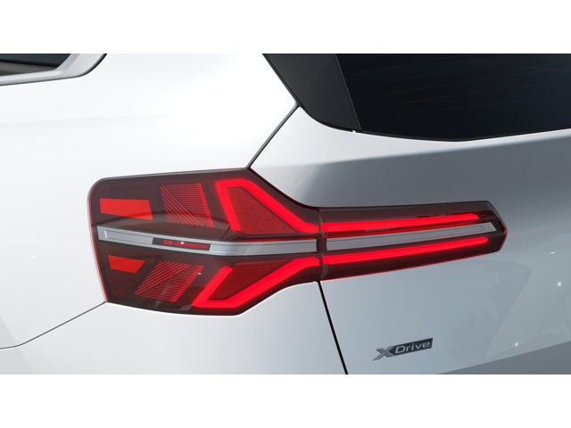 New 2026 Mineral White Metallic BMW 30 xDrive image 8