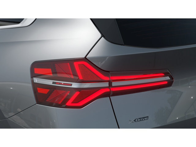 New 2026 Skyscraper Grey Metallic BMW 30 xDrive image 8