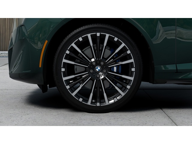 New 2027 Vancouver Green Metallic BMW 40 xDrive image 7