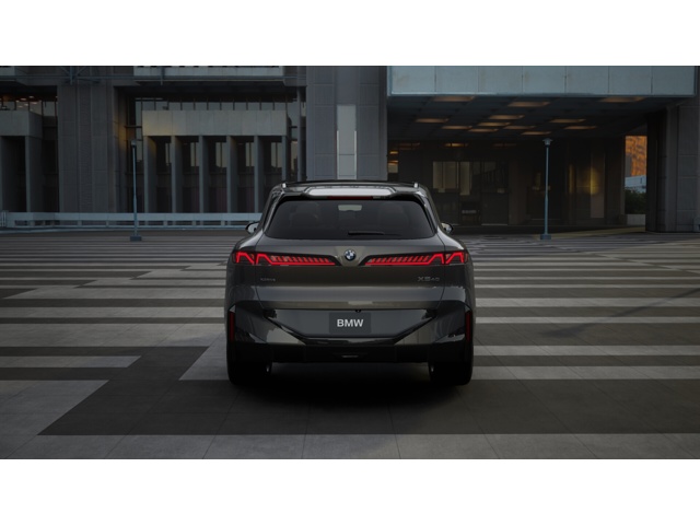 New 2027 Dravit Grey Metallic BMW  image 5