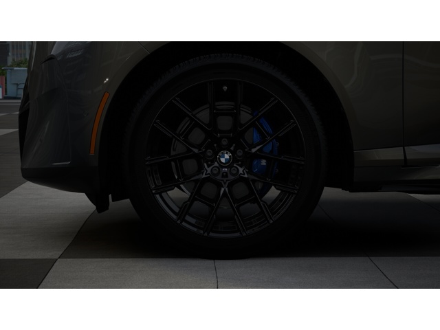 New 2027 Dravit Grey Metallic BMW  image 7