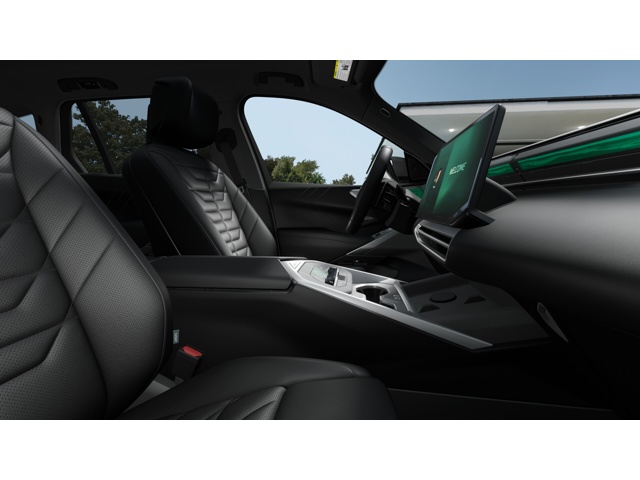 New 2027 Space Silver Metallic BMW  image 9