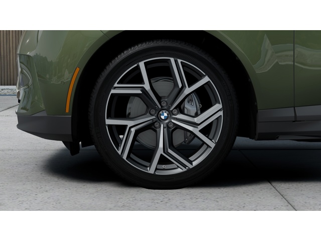 New 2027 Grey Pine Metallic BMW 40 xDrive image 7