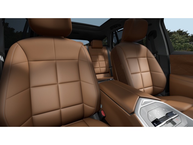 New 2027 Mineral White Metallic BMW 40 xDrive image 11