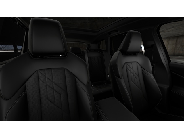 New 2026 Dune Grey Metallic BMW M50 xDrive image 11