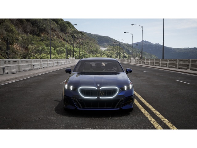 2027 BMW 5 Series 550e - Photo 3