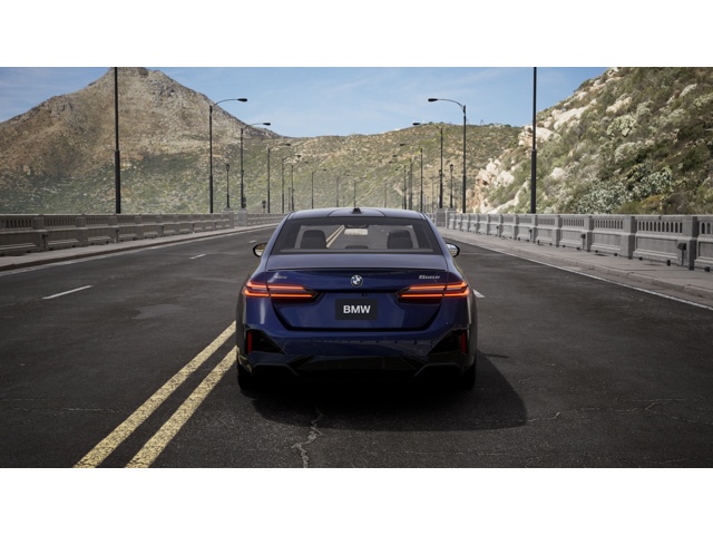 2027 BMW 5 Series 550e - Photo 5