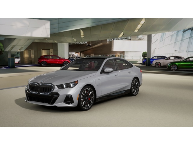2026 BMW 5 Series 550e xDrive
