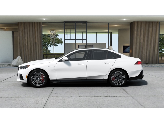 2026 Bmw 550e 550e xDrive photo 4