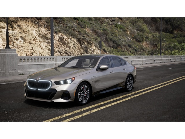2026 BMW 5 Series 550e xDrive