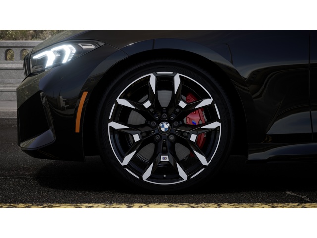 2026 BMW 3 Series 330i - Photo 7