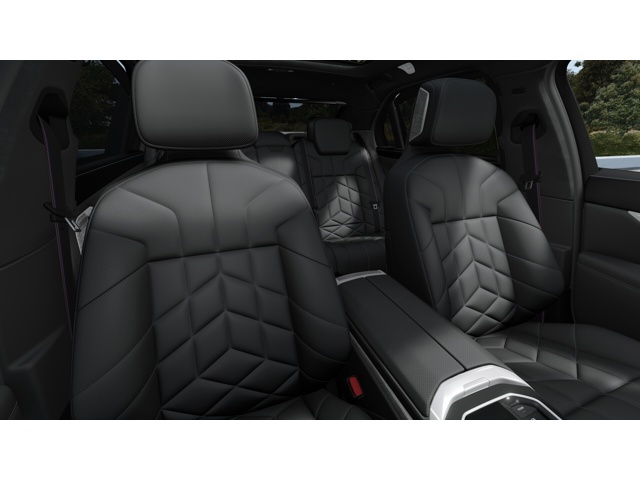 New 2026 Dravit Grey Metallic BMW 760i xDrive image 11