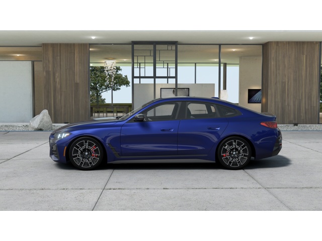 2026 BMW 4 Series 430i - Photo 4