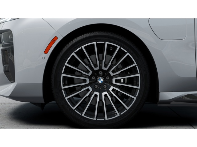 New 2026 Brooklyn Grey Metallic BMW 750e xDrive image 7