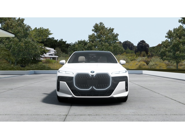 2026 Bmw 750e photo 3