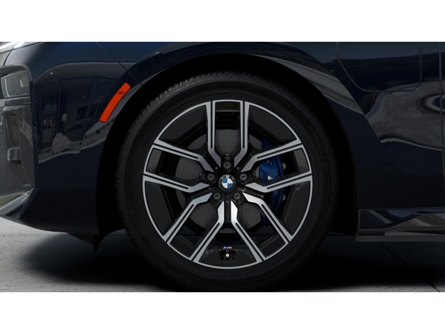 2025 BMW 7 Series 750e - Photo 7
