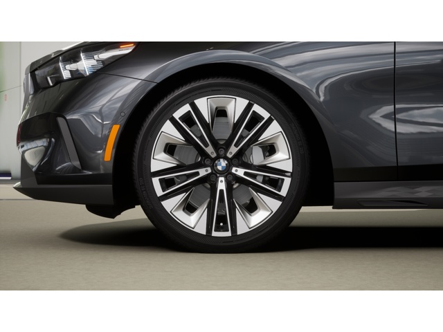 2026 Bmw 530i photo 5