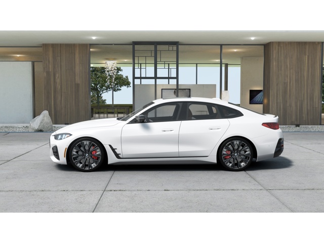 New 2026 Mineral White Metallic BMW  image 4