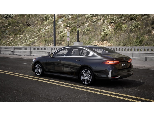 New 2027 Dark Graphite Metallic BMW 530i xDrive image 2