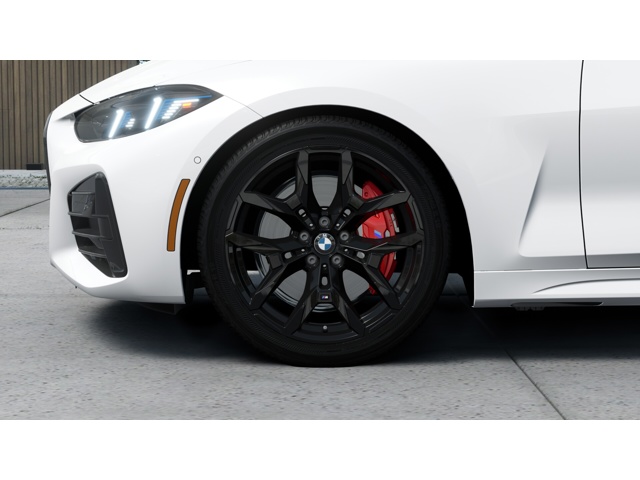 New 2027 Mineral White Metallic BMW M440i xDrive image 7