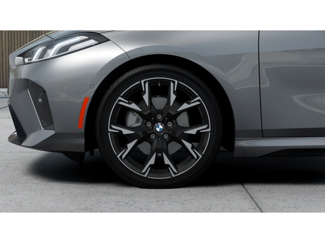 New 2026 Skyscraper Grey Metallic BMW  image 7